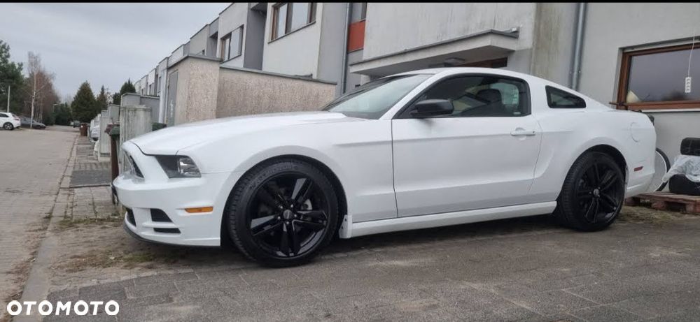 Ford Mustang 3.7 V6 - 10