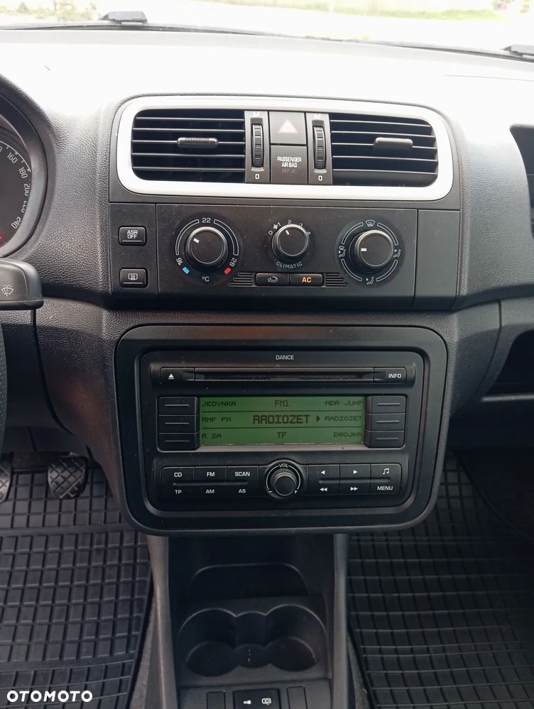 Skoda Fabia - 10