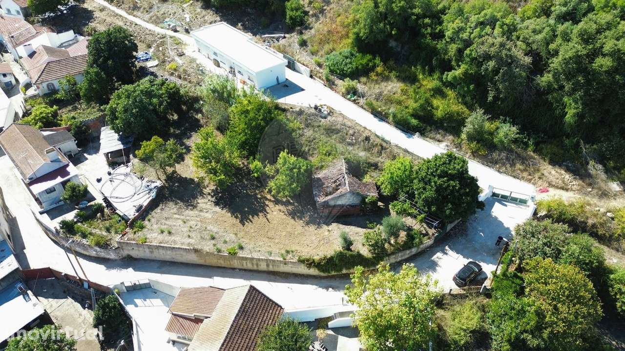 Moradia T1 para venda - Grande imagem: 2/9