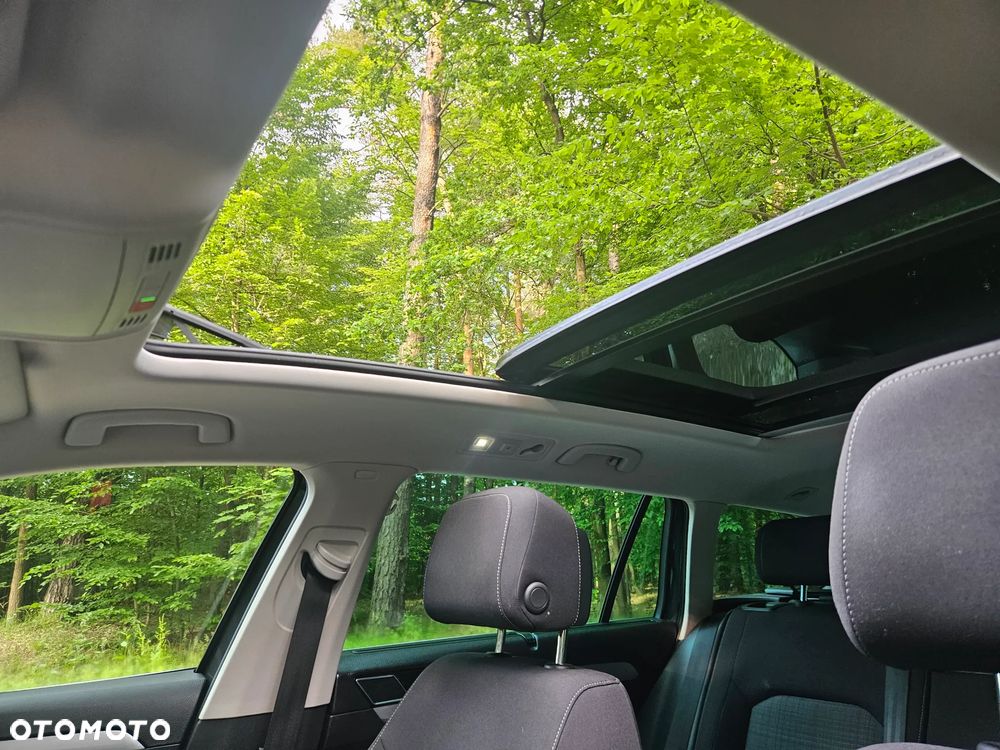 Volkswagen Passat 2.0 TDI EVO Business DSG - 27