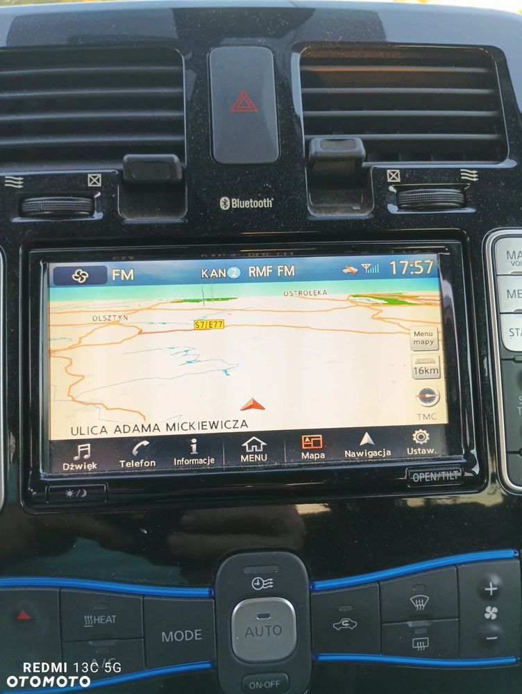 Nissan Leaf - 13