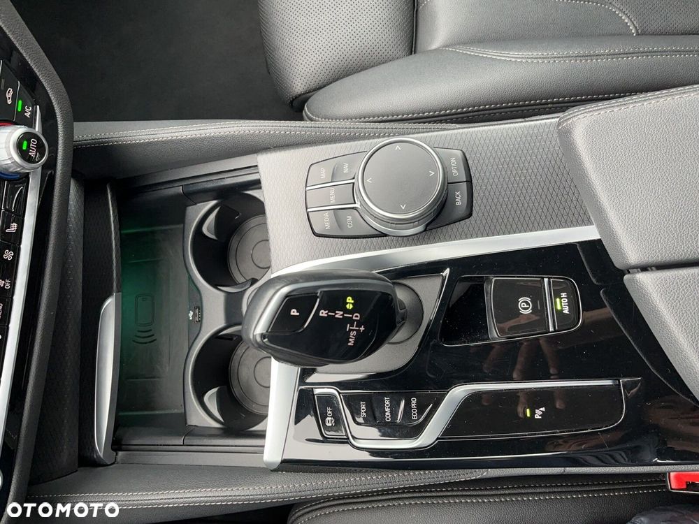 BMW Seria 5 520d xDrive mHEV M Sport sport - 27