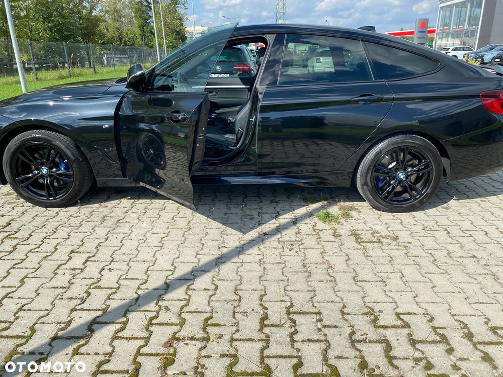 BMW 3GT 320d xDrive Sport-Aut M Sport - 2