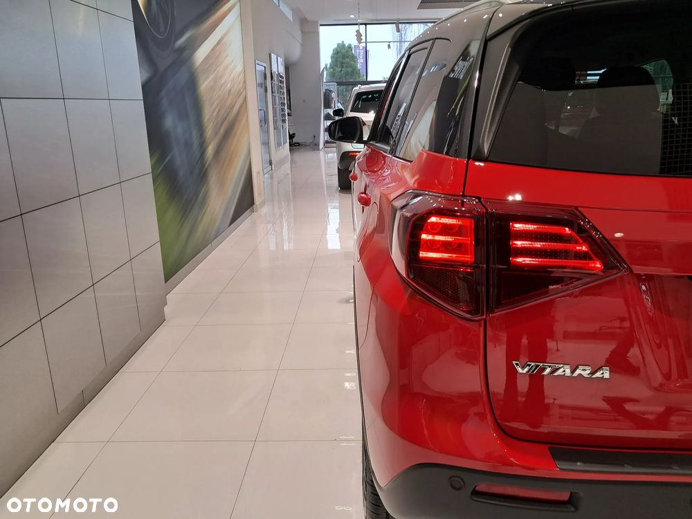 Suzuki Vitara 1.4 Boosterjet mHEV Elegance 2WD - 13