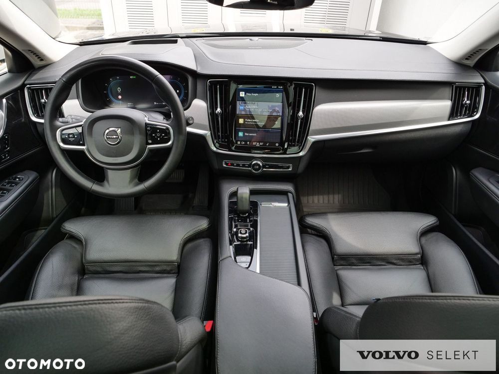 Volvo V90 Cross Country - 19