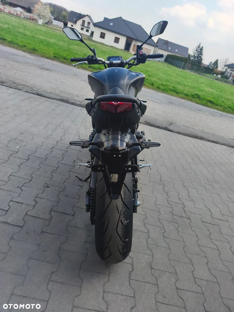 Yamaha MT - 16