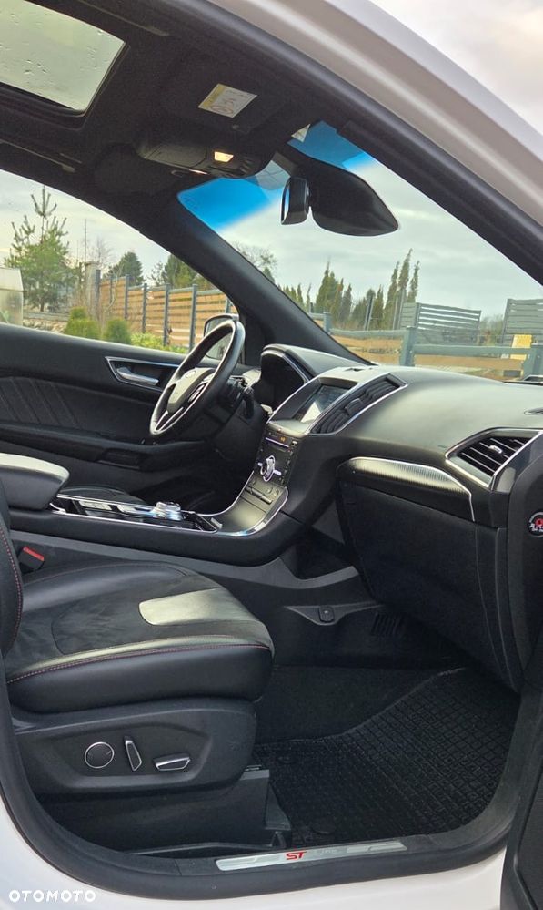 Ford Edge 2.0 EcoBlue Twin-Turbo 4WD ST-Line - 21