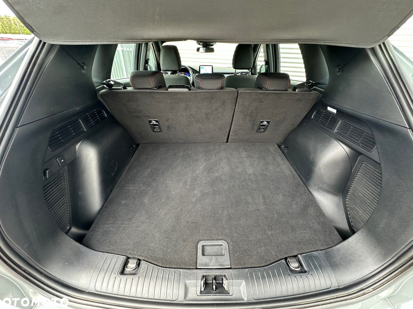 Ford Kuga 2.5 FHEV FWD ST-Line - 20