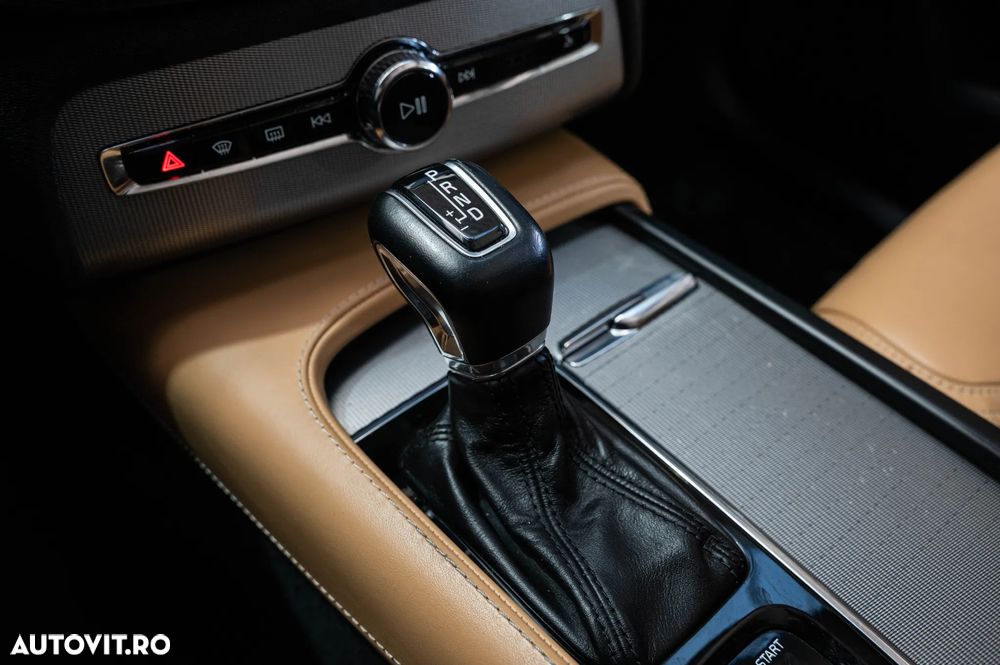 Volvo XC 90 D5 AWD Geartronic Inscription - 15