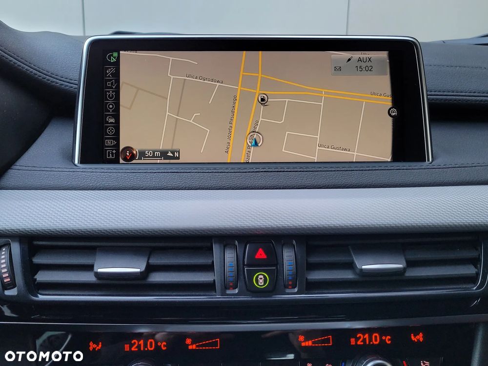 BMW X6 xDrive40d - 13