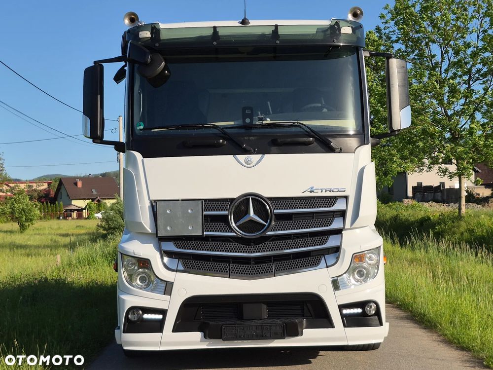 Mercedes-Benz AUTOCYSTERNA MERCEDES ACTROS 18510 - 11