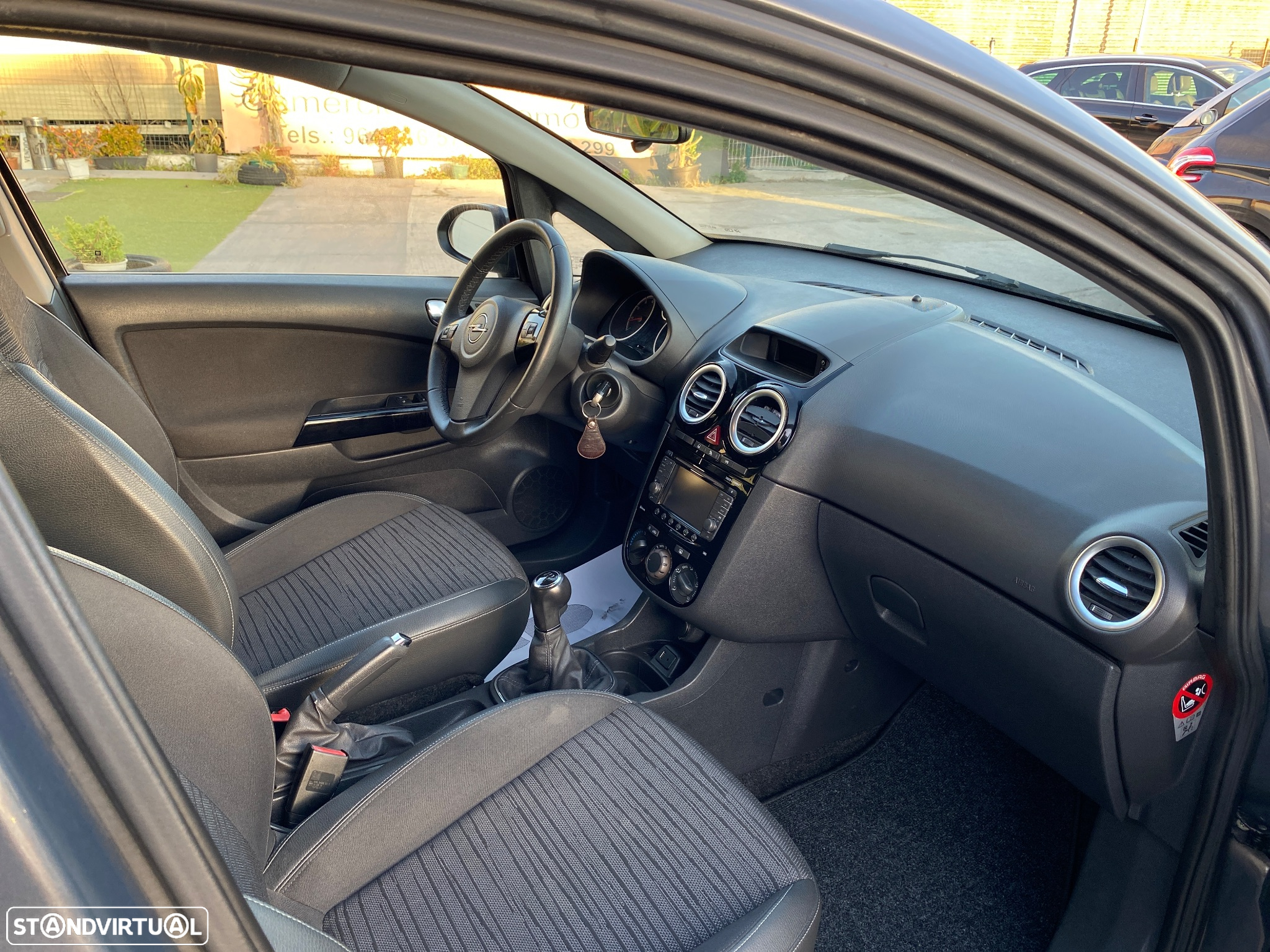Opel Corsa 1.2 Go! FlexFuel - 13