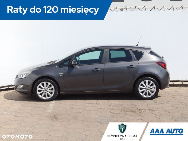 Opel Astra - 4