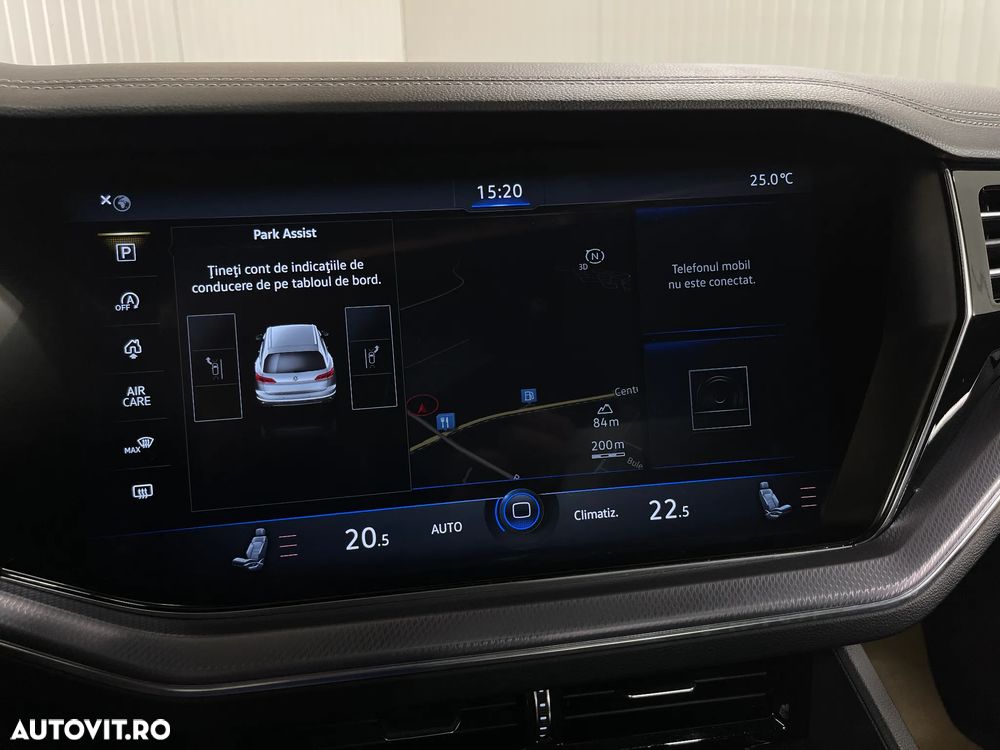 Volkswagen Touareg V6 TDI 4MOTION R-Line - 25