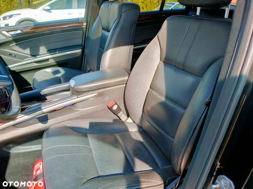 Mercedes-Benz ML - 20