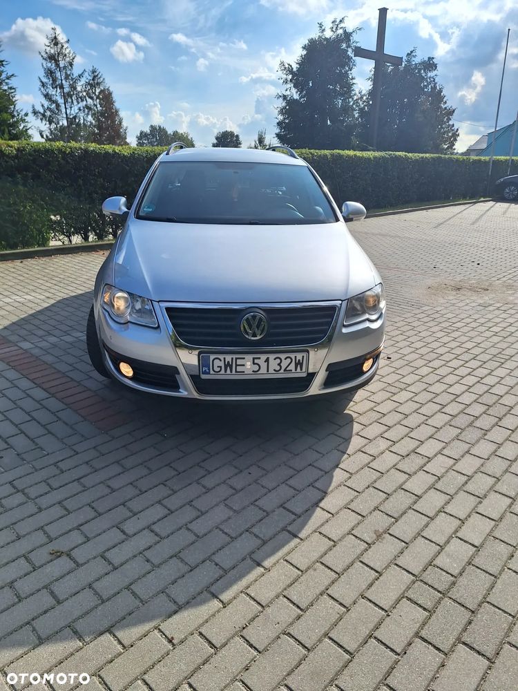 Volkswagen Passat 2.0 TDI Trendline DSG - 6