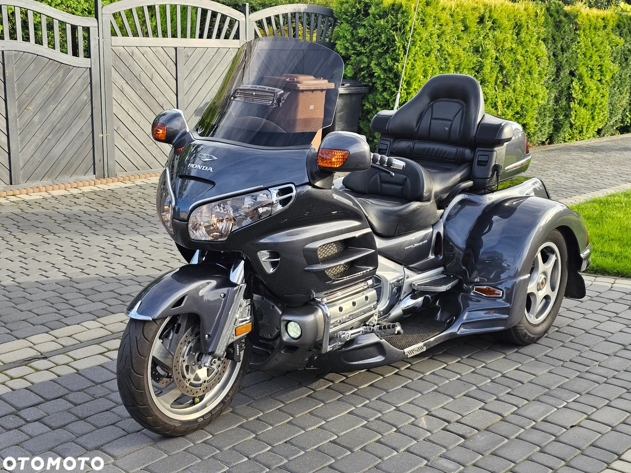 Honda GL - 1
