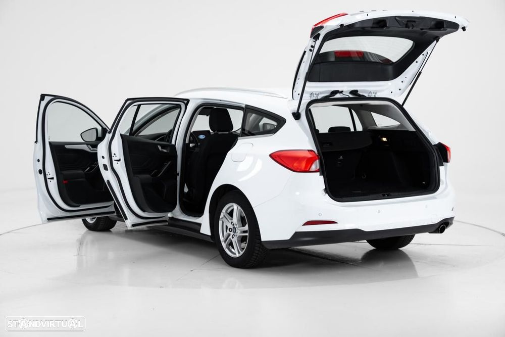 Ford Focus SW - 6