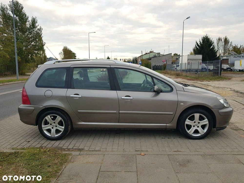 Peugeot 307 1.6 Premium - 4