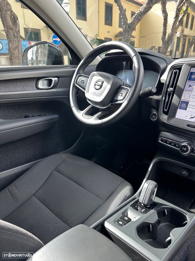 Volvo XC 40 1.5 T3 Momentum Geartronic - 7