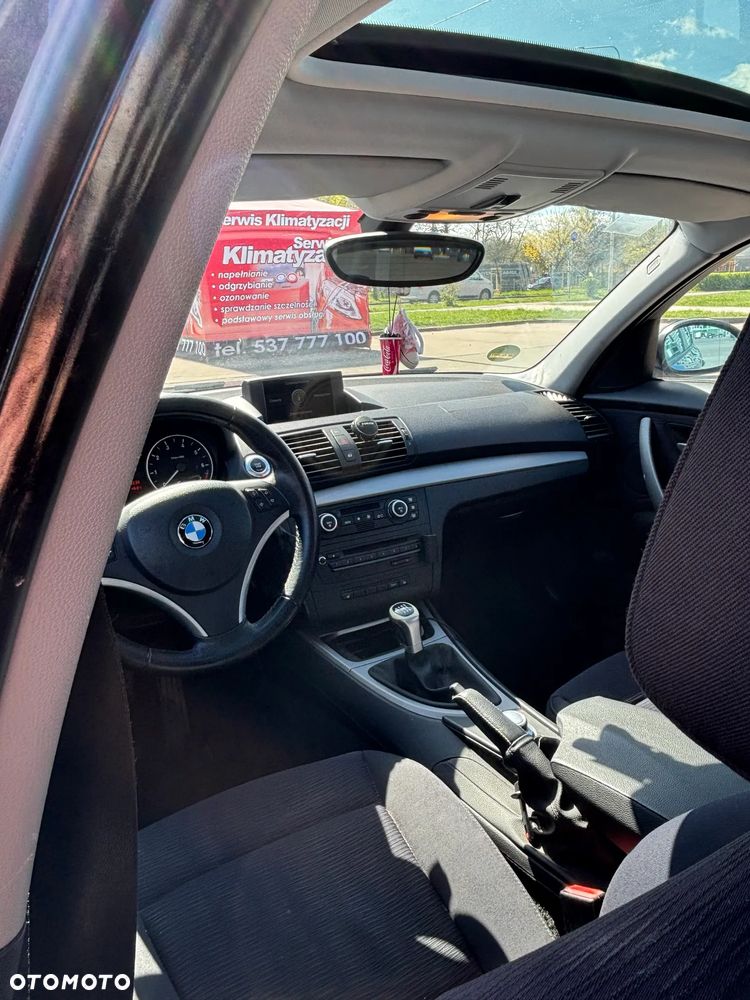 BMW Seria 1 - 15