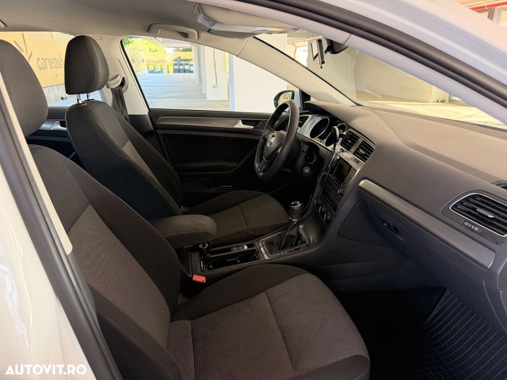 Volkswagen Golf 1.6 TDI BMT Trendline - 16