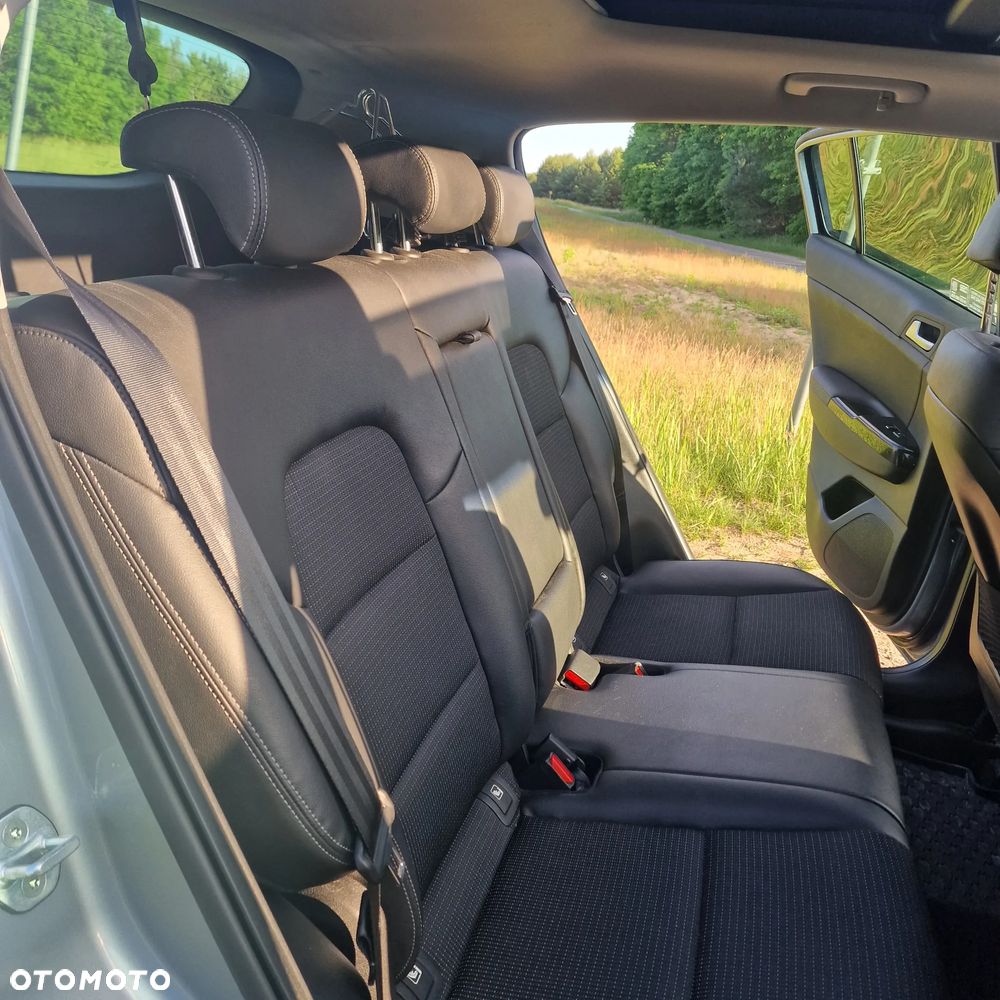 Kia Sportage 1.6 T-GDI Black Edition 2WD DCT - 19