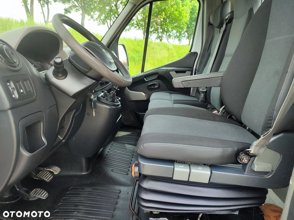 Renault Master - 16