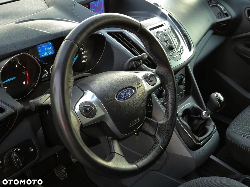 Ford Grand C-MAX 2.0 TDCi Champions Edition - 18