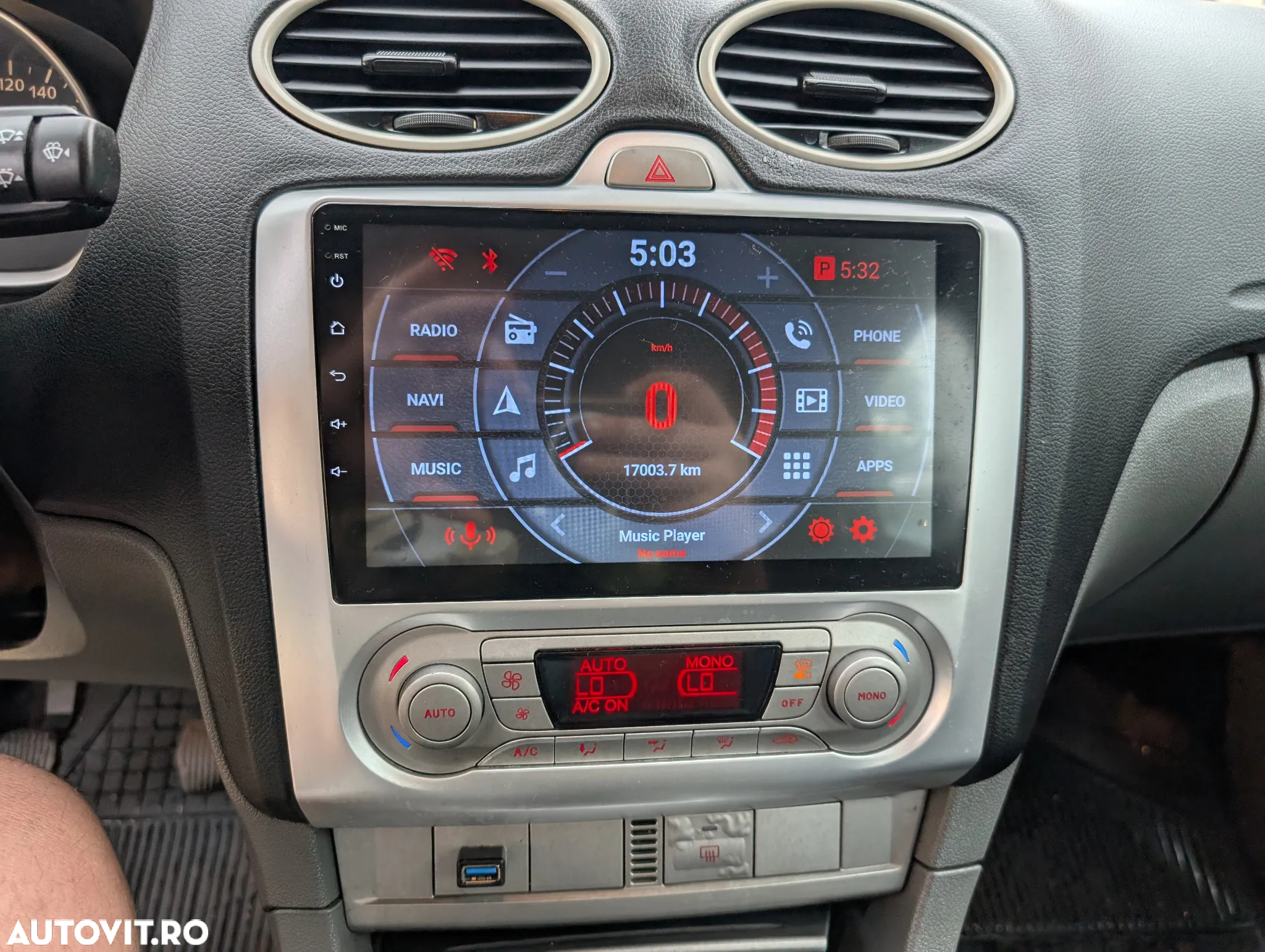 Ford Focus 1.6 Ti-VCT Titanium - 29