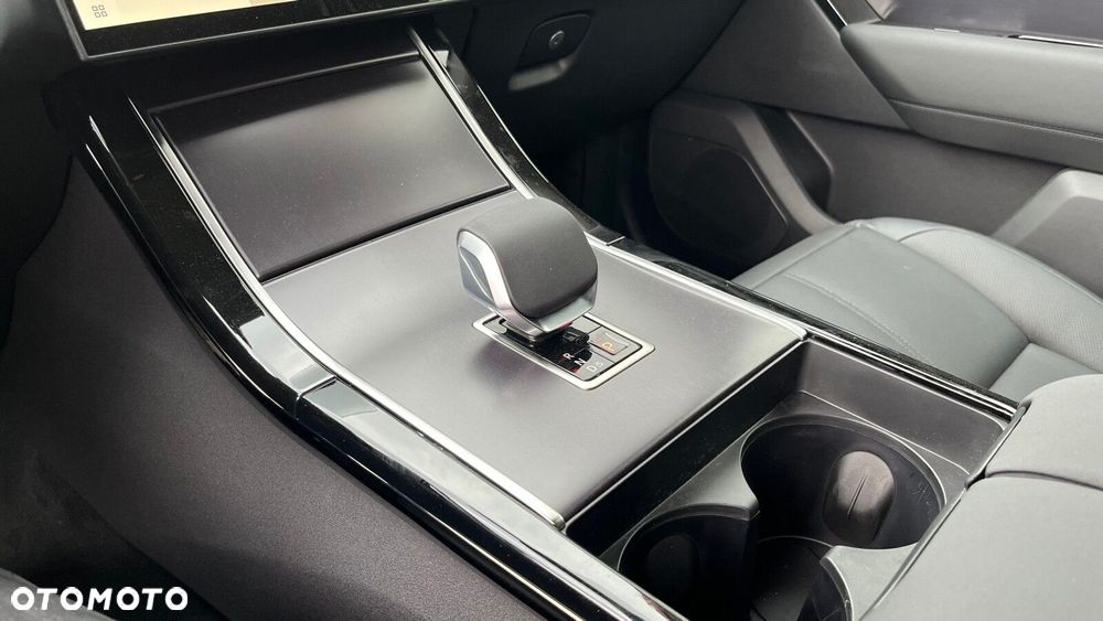 Land Rover Range Rover Velar - 12