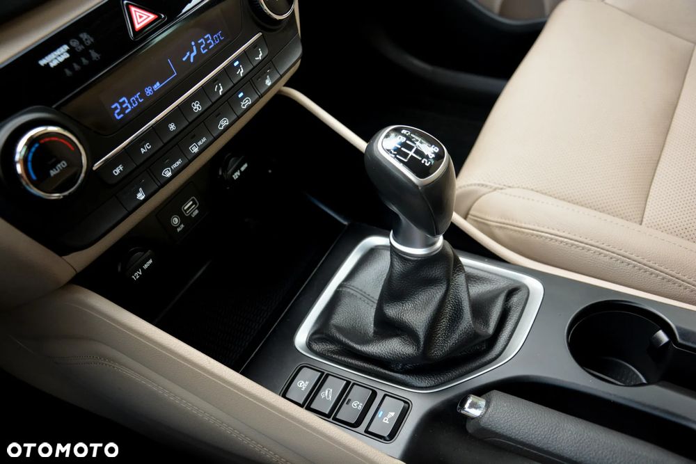 Hyundai Tucson - 38