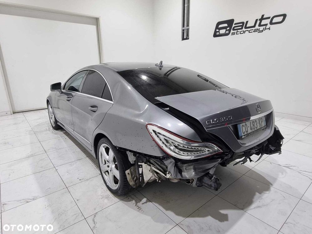 Mercedes-Benz CLS - 9