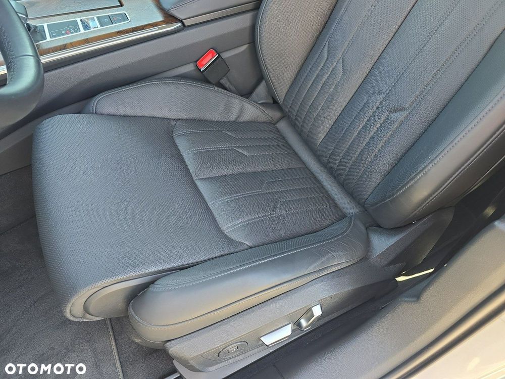 Audi A6 Limousine - 12