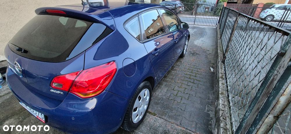 Opel Astra 1.4 - 3