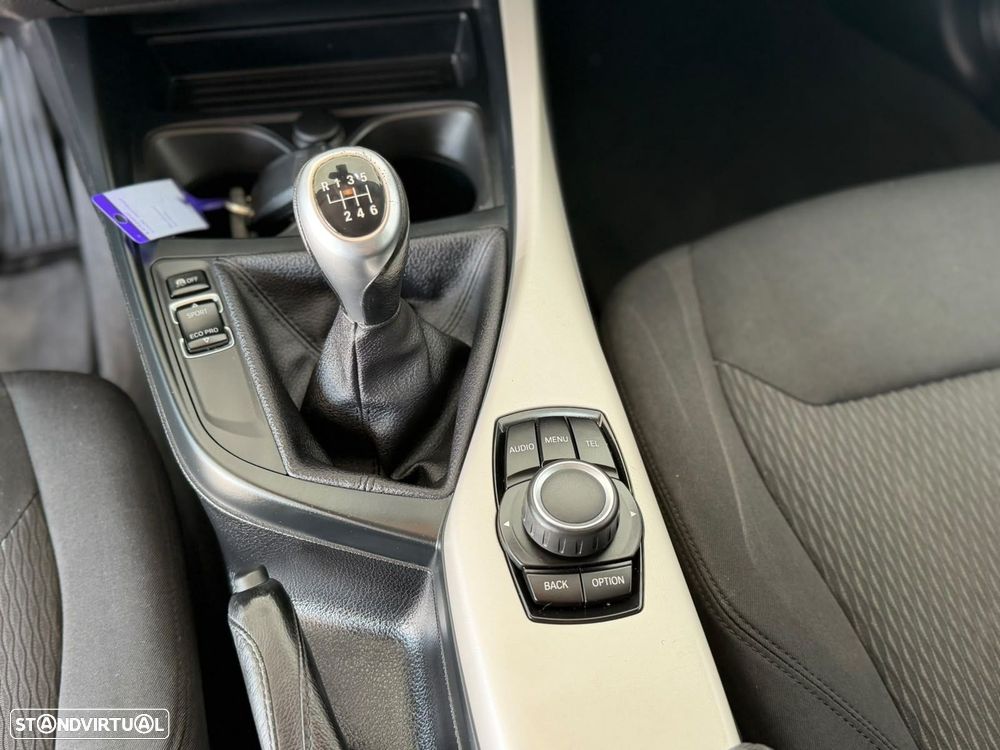 BMW 116 d Corporate Edition - 11