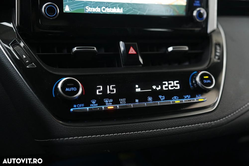 Toyota Corolla 1.8 HSD Exclusive - 25