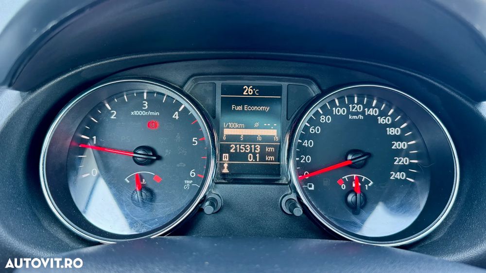 Nissan Qashqai 1.6 dCi DPF Start/Stop 360 - 10