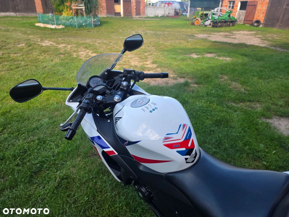 Honda CBR - 5