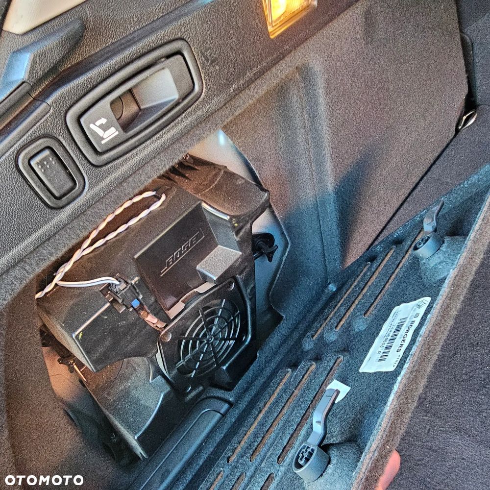 Renault Laguna dCi 150 FAP Bose - 16