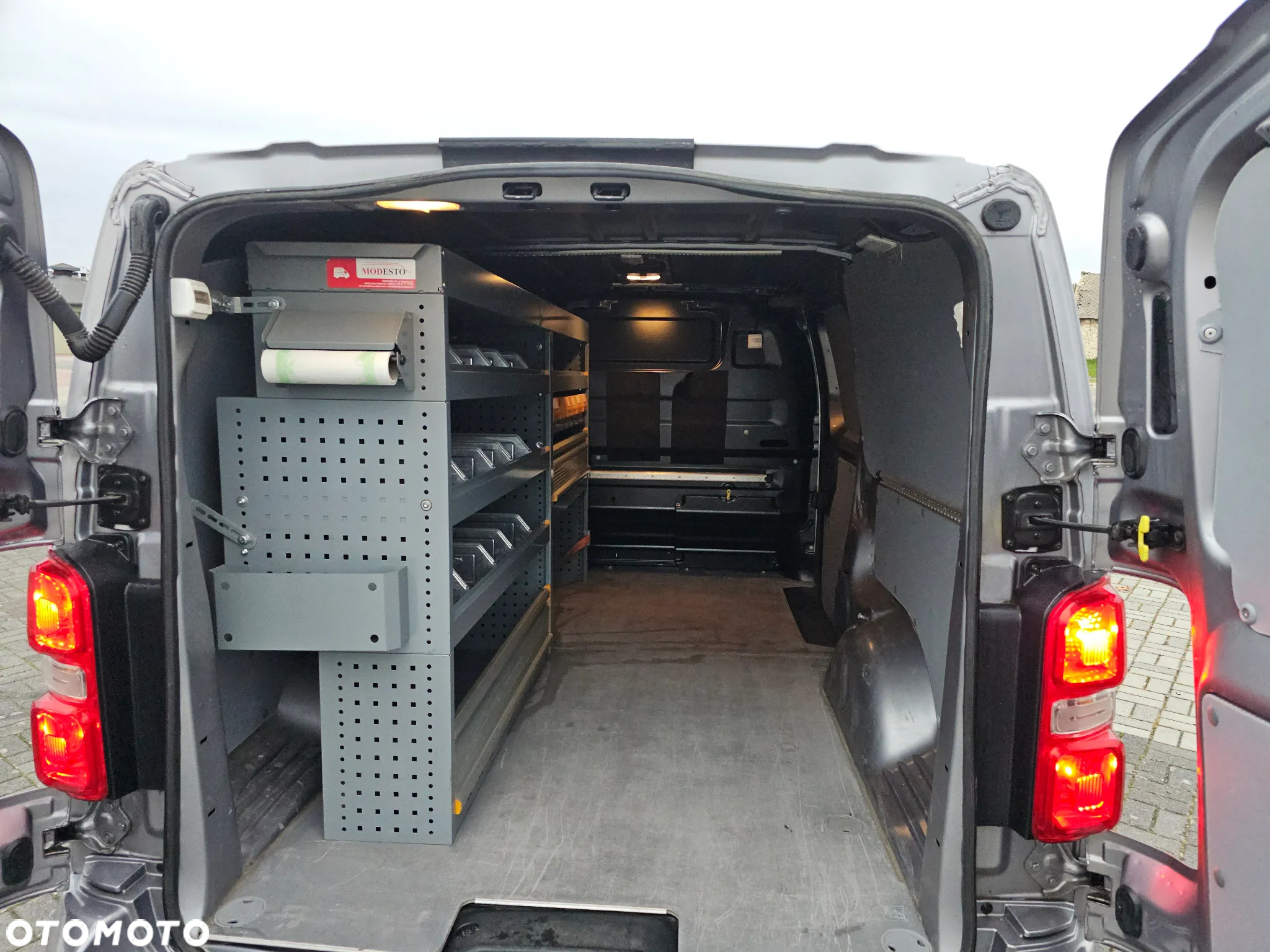 Opel Vivaro - 6
