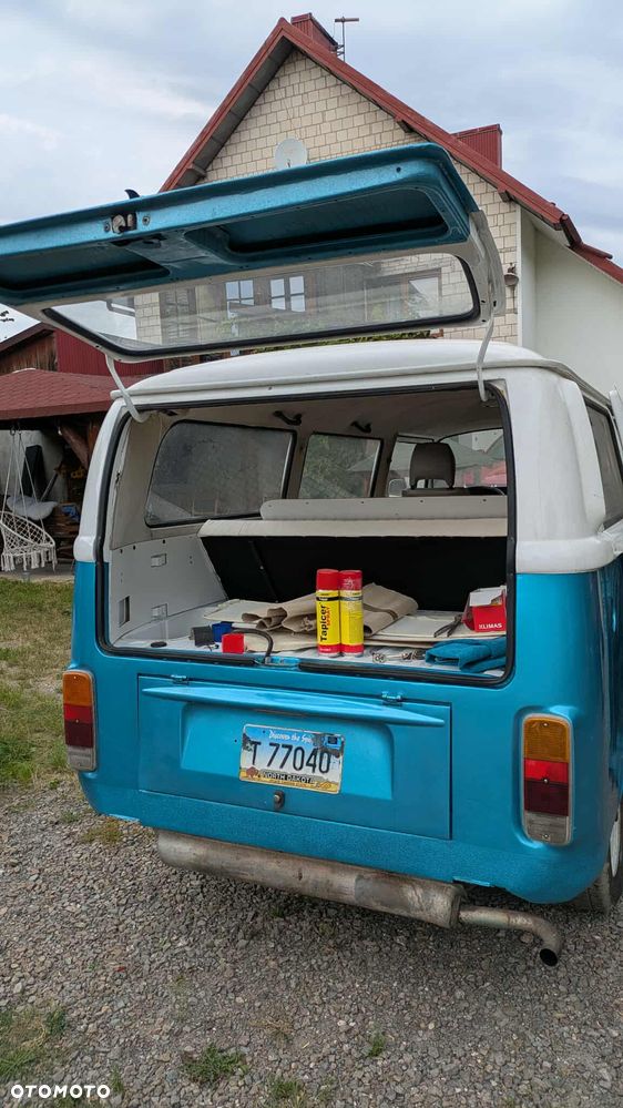 Volkswagen Transporter - 4