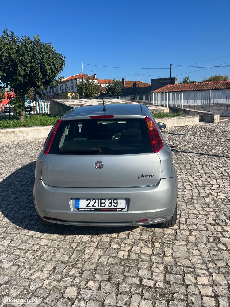 Fiat Grande Punto - 7