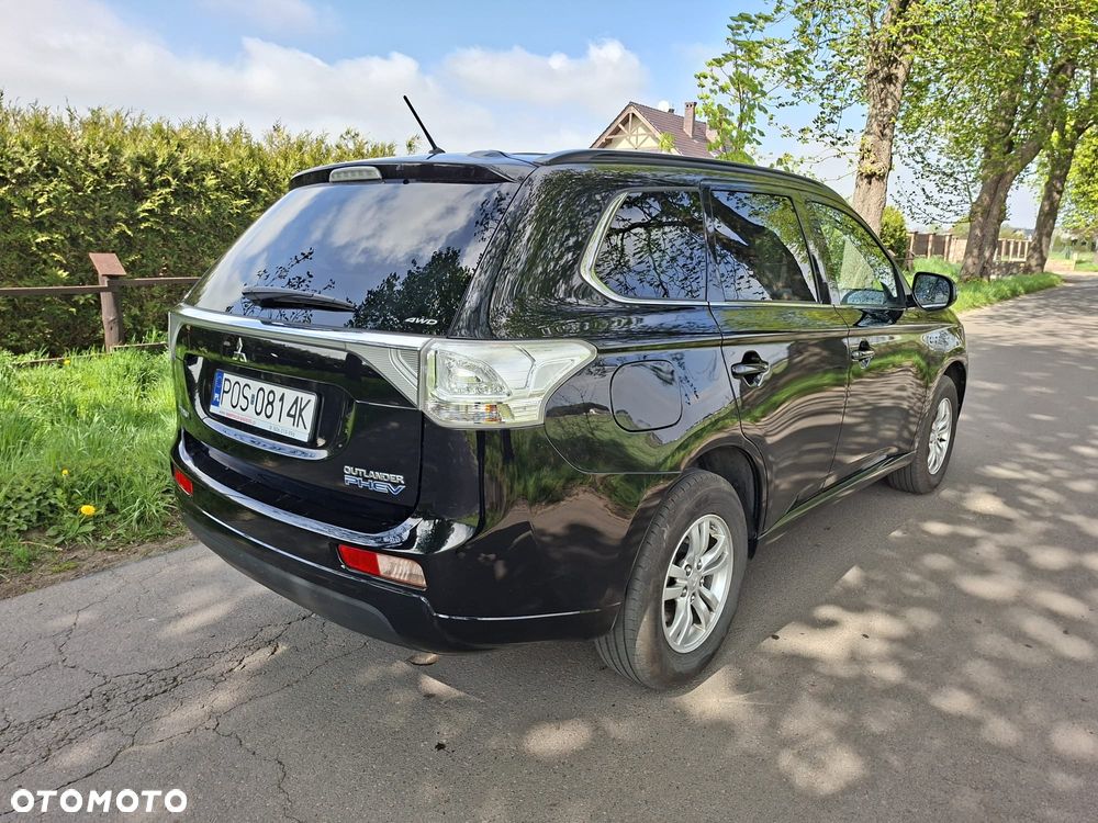 Mitsubishi Outlander Instyle NAVI - 6