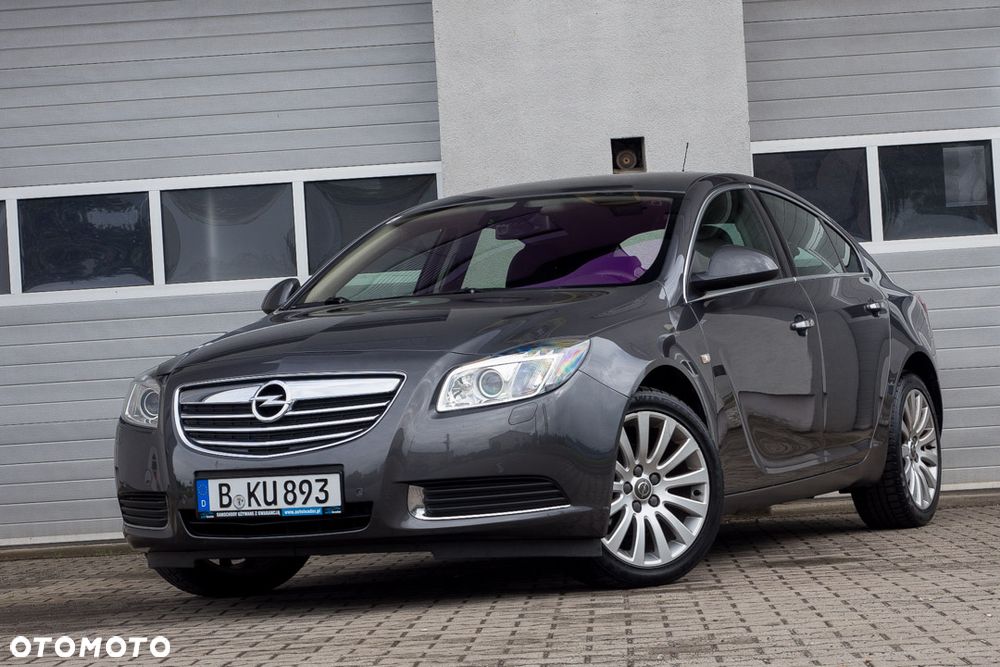Opel Insignia 1.8 - 4