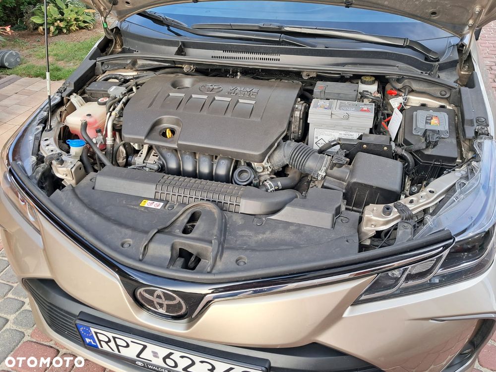 Toyota Corolla 1.6 Comfort - 13