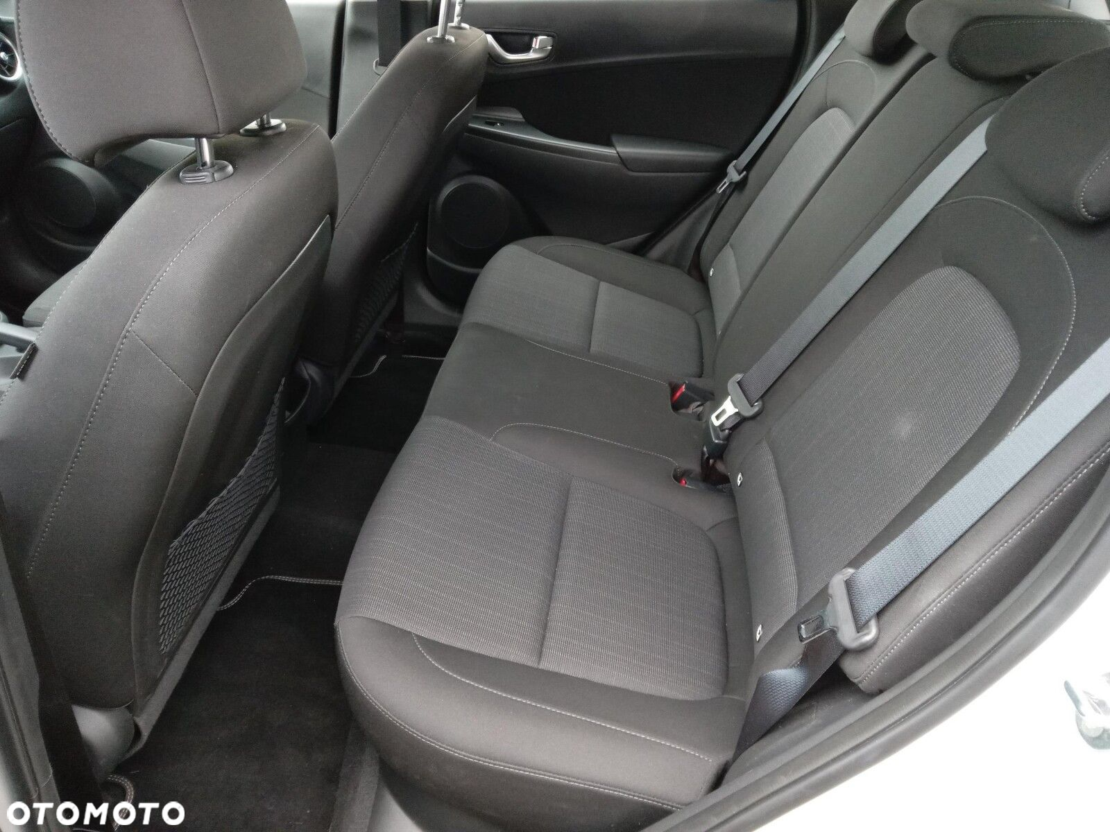 Hyundai Kona - 24