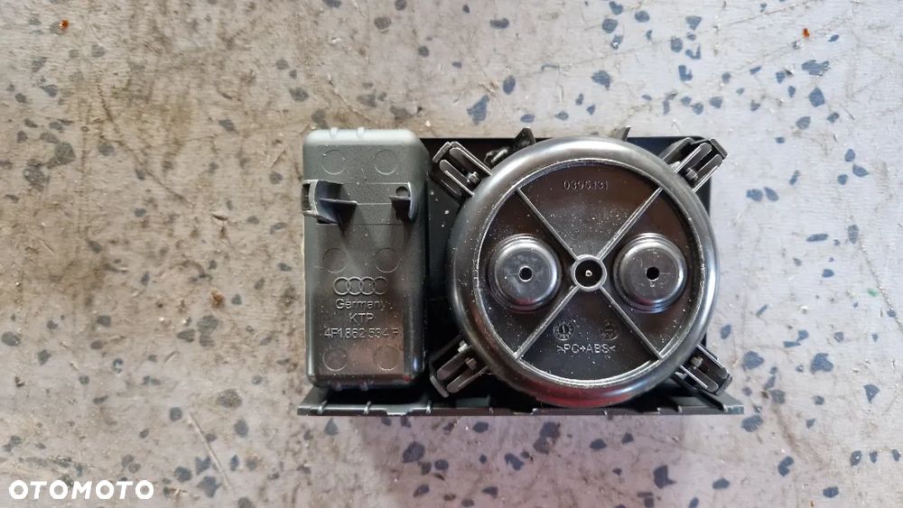 AUDI A6 C6 LIFT UCHWYT NA KUBEK 4F1862534F - 2