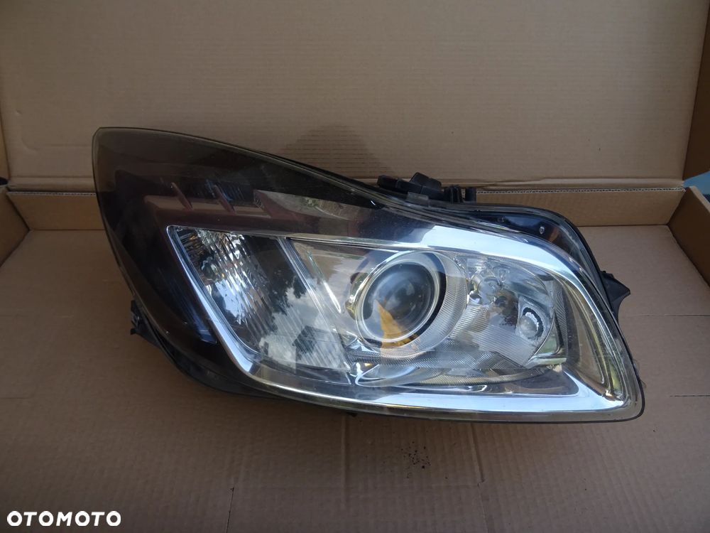 OPEL INSIGNIA A LAMPA PRAWA PRZÓD REFLEKTOR BI XENON SKRĘTNY Z DOŚWIETLANIEM LED - 1