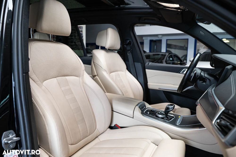 BMW X5 xDrive45e - 33